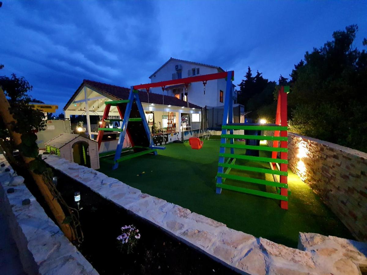 Guesthouse Milijana Orebic Ngoại thất bức ảnh