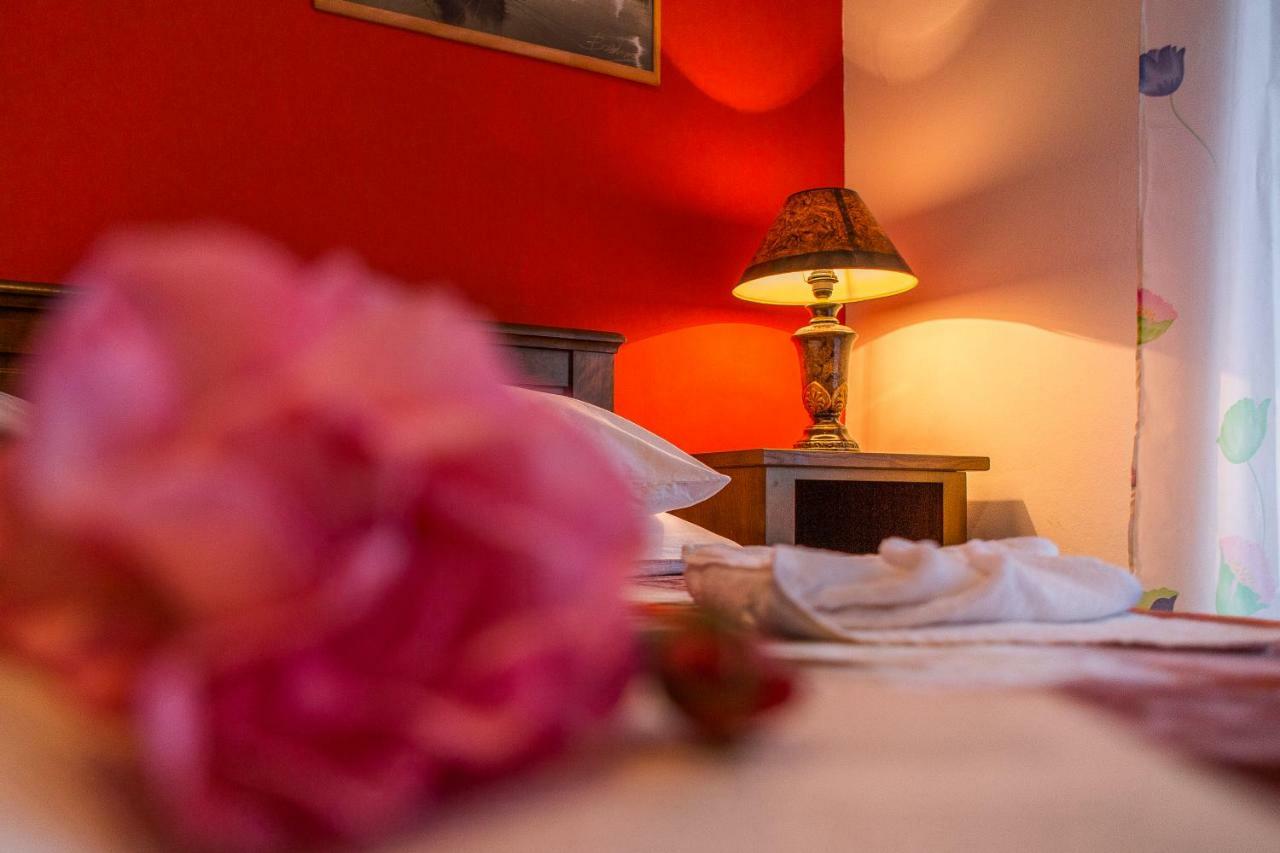 Guesthouse Milijana Orebic Ngoại thất bức ảnh