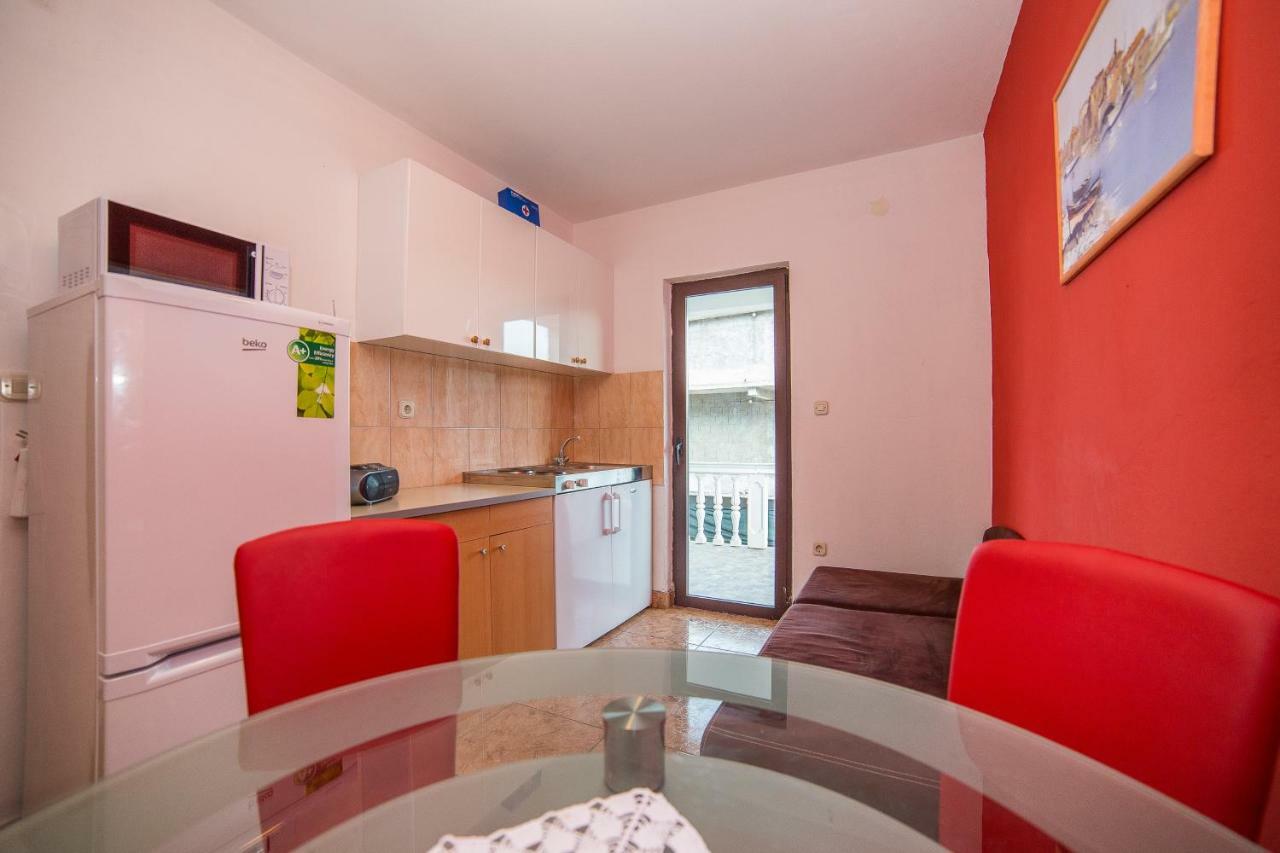 Guesthouse Milijana Orebic Ngoại thất bức ảnh
