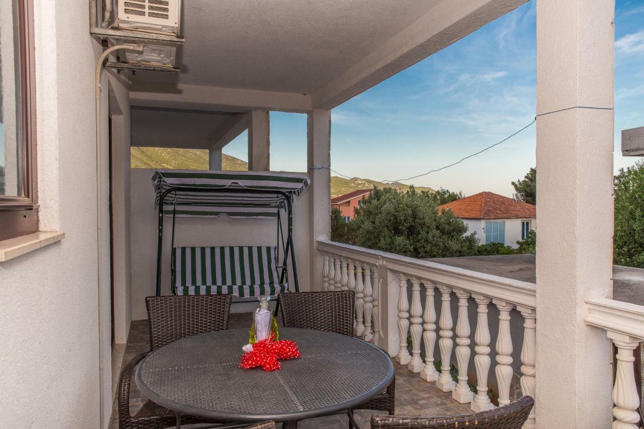 Guesthouse Milijana Orebic Ngoại thất bức ảnh